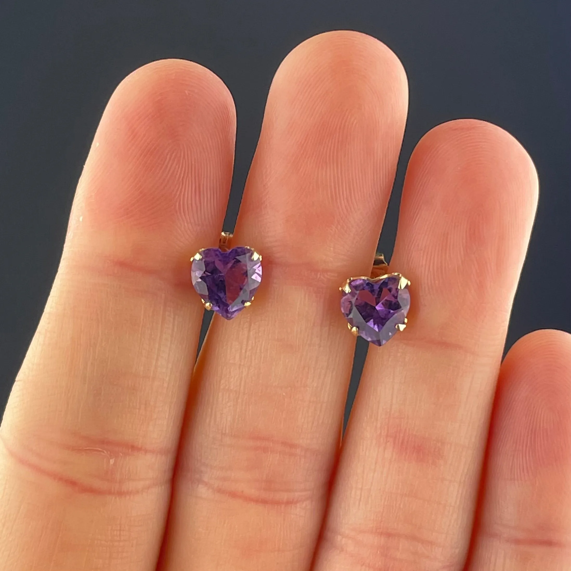 14K Gold Amethyst Heart Post Earrings