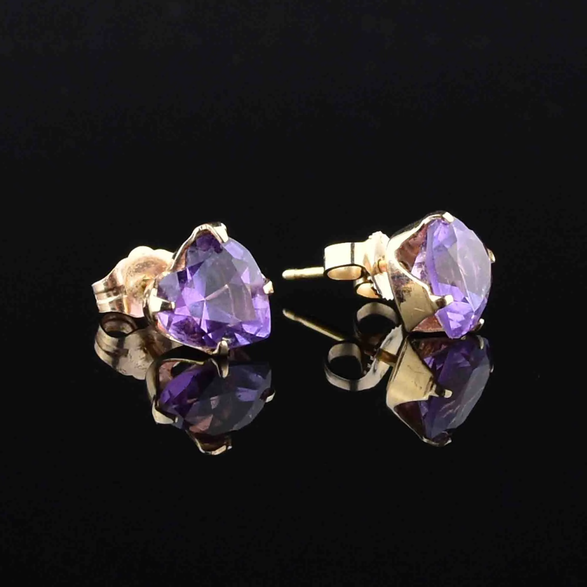 14K Gold Amethyst Heart Post Earrings