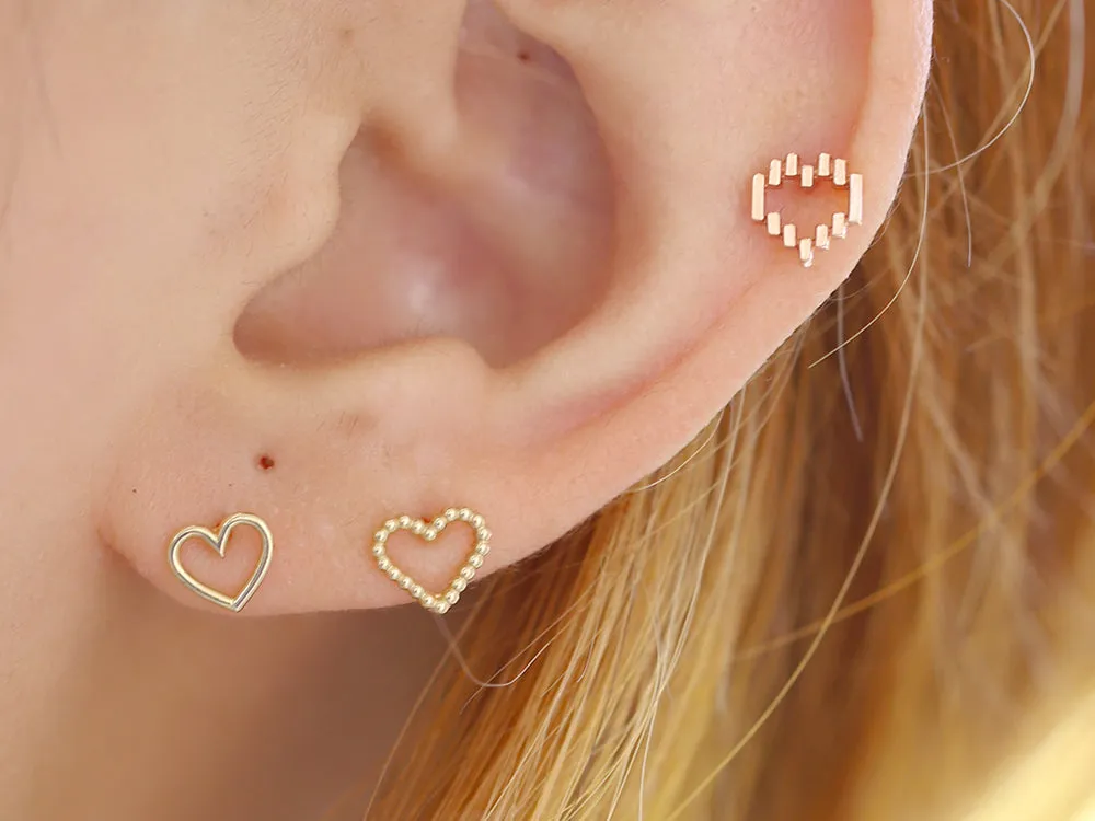 14K Solid Gold Cartilage Tragus Pixel Heart Tiny Internally Threaded Earring Labret