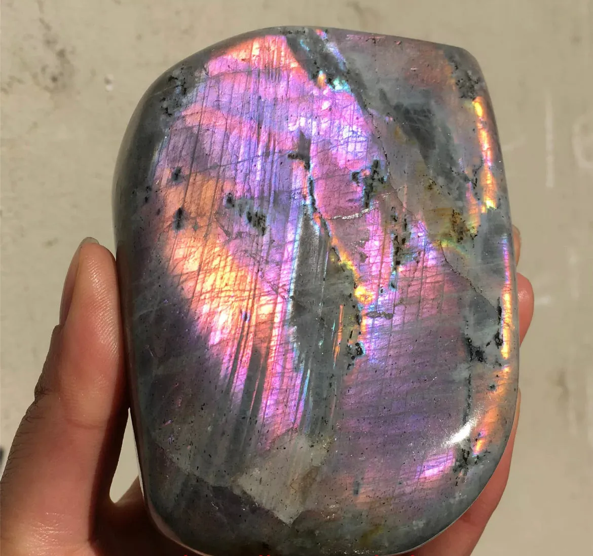 Natural Purple Spectrolite Labradorite