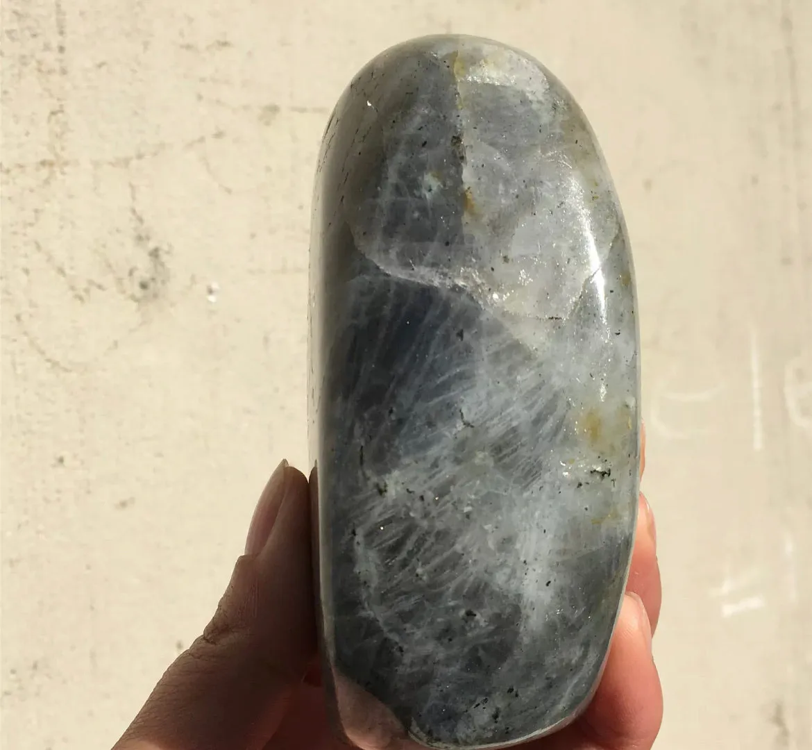 Natural Purple Spectrolite Labradorite