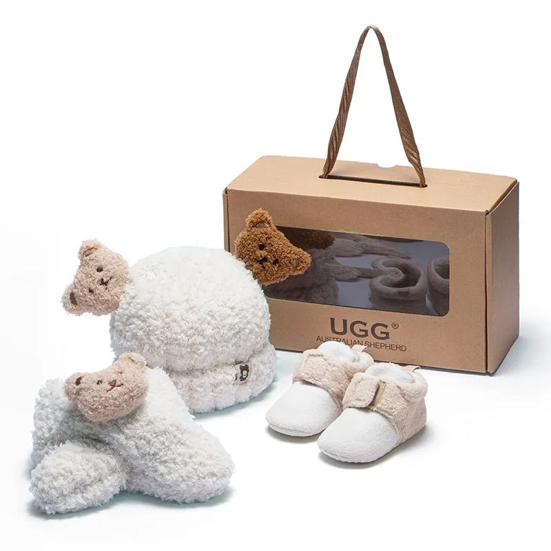 UGG Baby Booties Gift Set