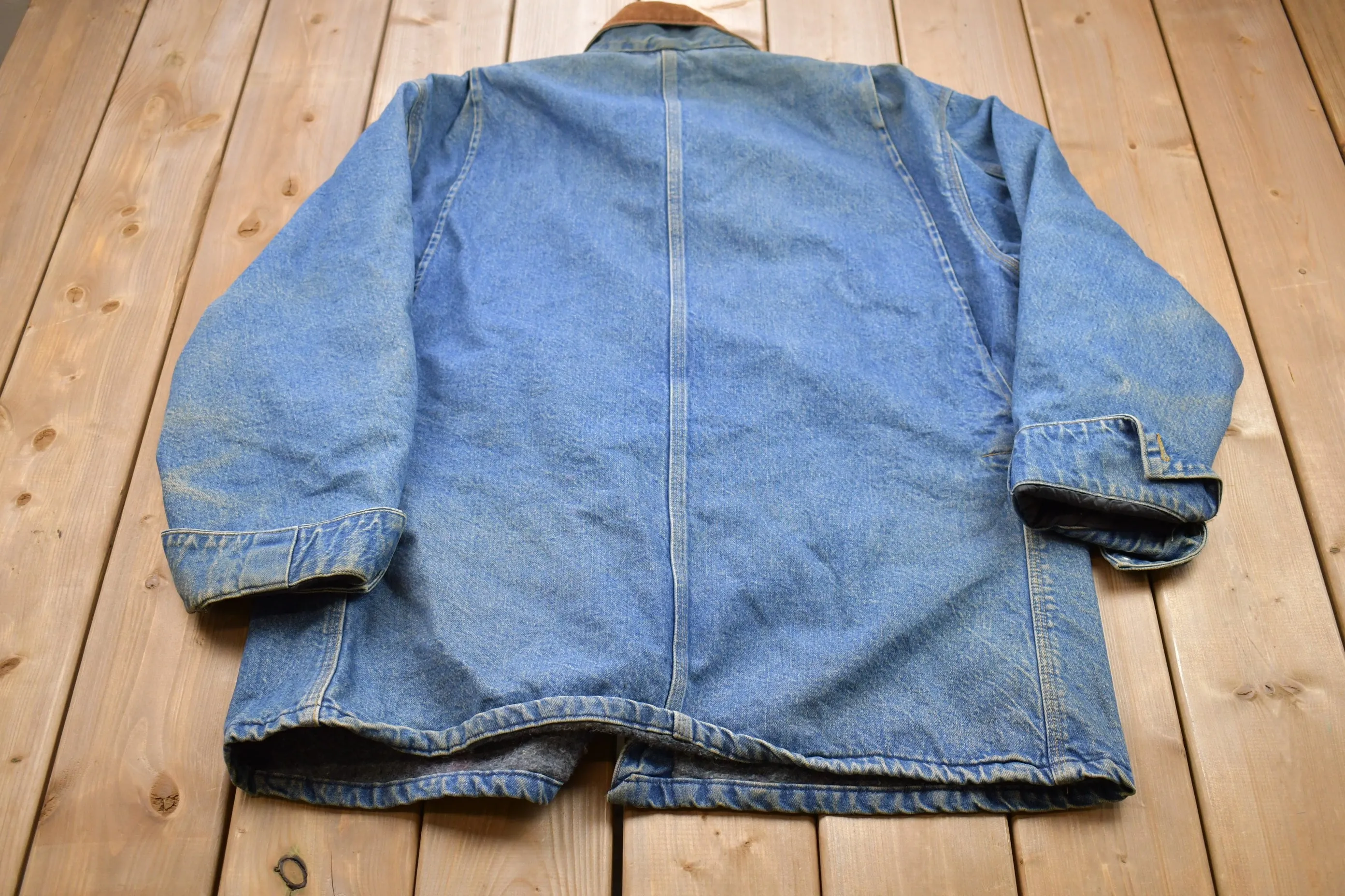 Vintage 1990s Carhartt Denim Chore Jacket Workwear / Streetwear / Made In USA / Blanket Lined Jacket / Distressed Carhartt / Union Made