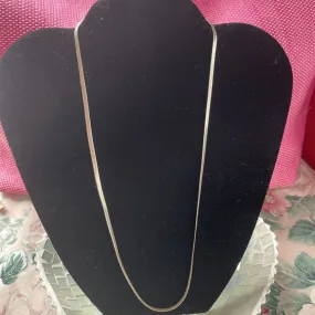 Vintage SS 20 Herringbone Chain Necklace